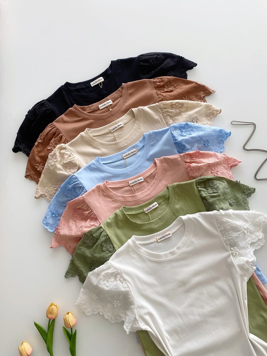 Blusa de Algodão/Malha com Bordado em Alto-Relevo