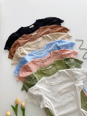 Blusa de Algodão/Malha com Bordado em Alto-Relevo