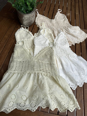 Blusinha Rendada de Tricô VERÃO