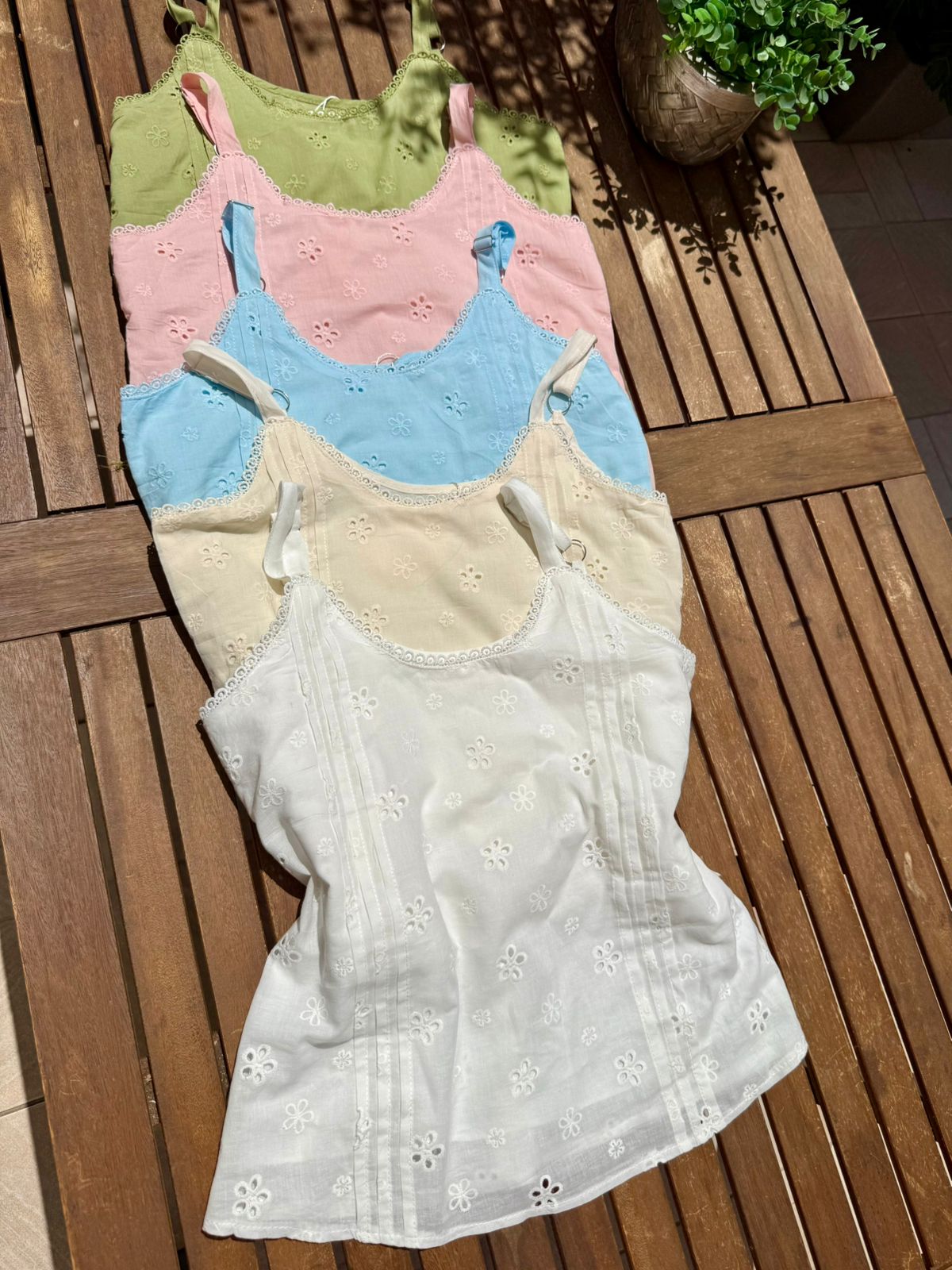 Blusinha em Algãdao/Malha VERÃO